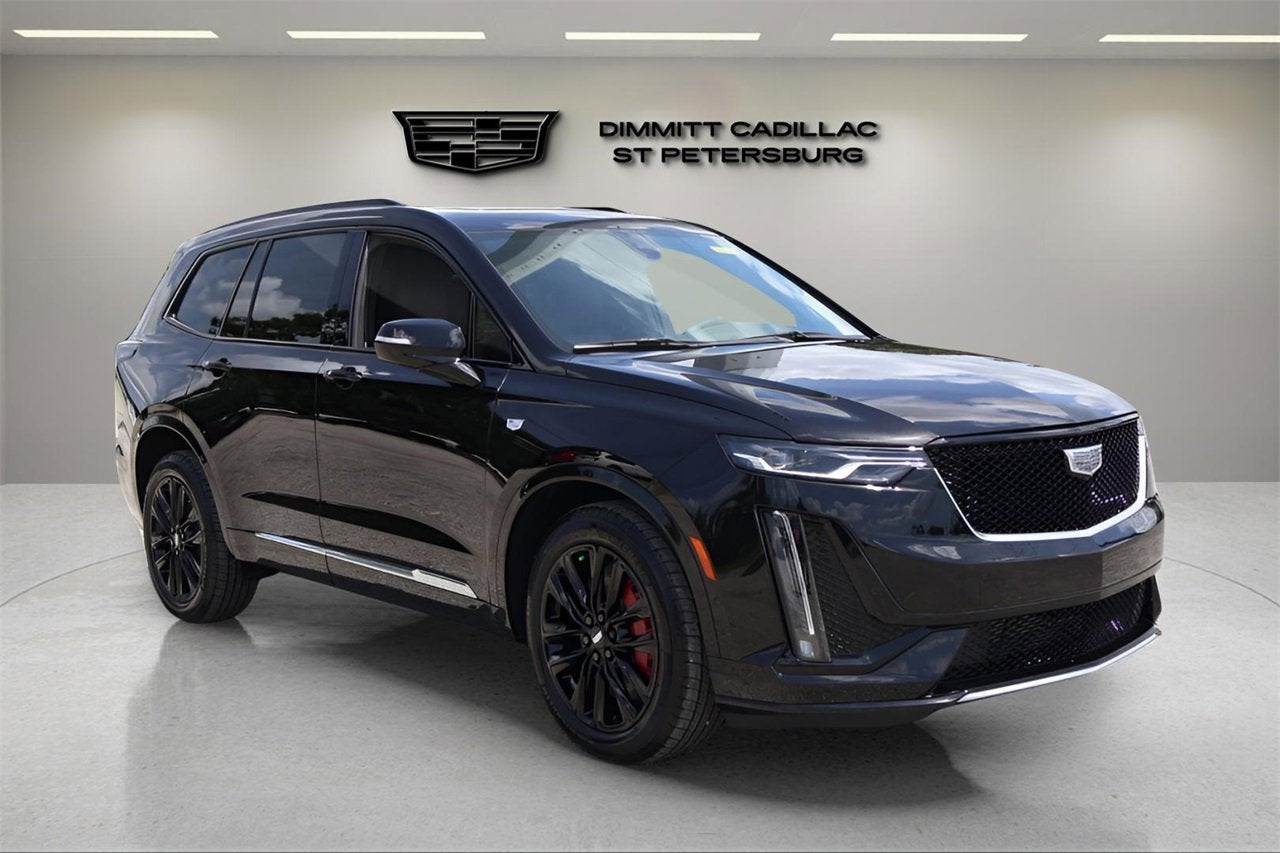 2025 Cadillac XT6 Sport