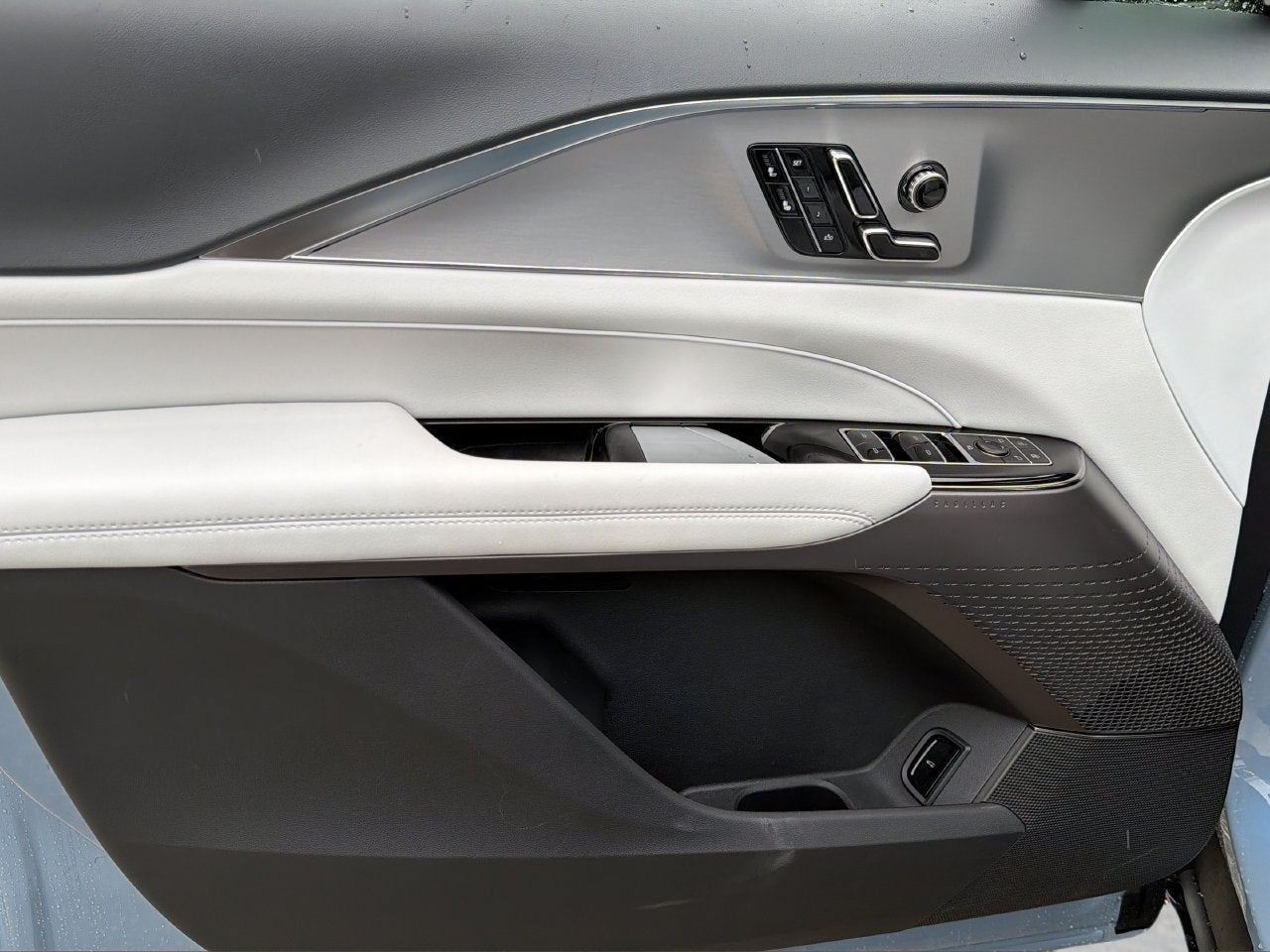 2027 Cadillac LYRIQ Luxury