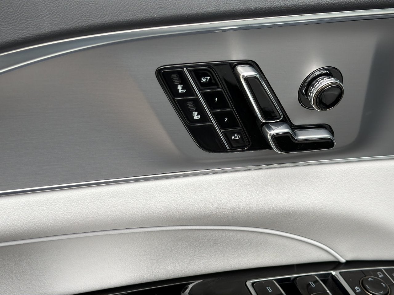 2027 Cadillac LYRIQ Luxury
