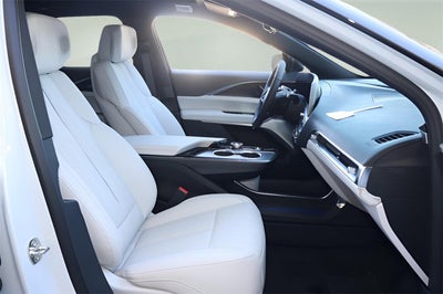 2026 Cadillac LYRIQ Premium Luxury