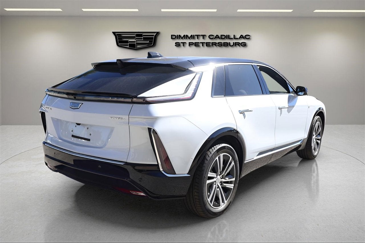 2026 Cadillac LYRIQ Premium Luxury