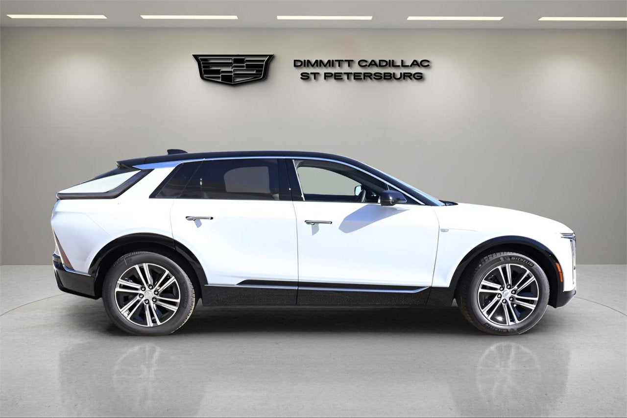 2026 Cadillac LYRIQ Premium Luxury