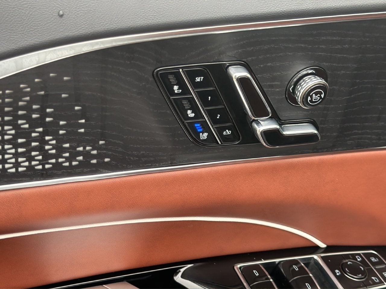 2027 Cadillac LYRIQ Signature Luxury