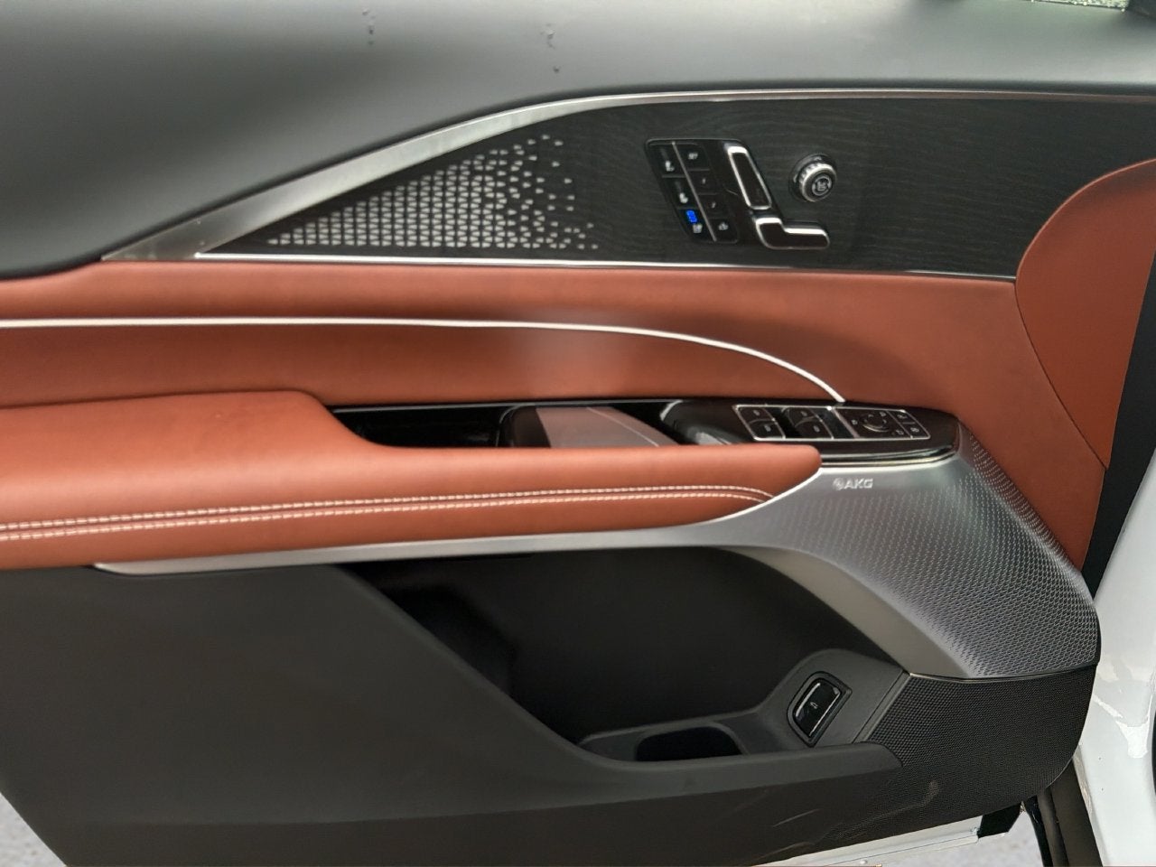 2027 Cadillac LYRIQ Signature Luxury