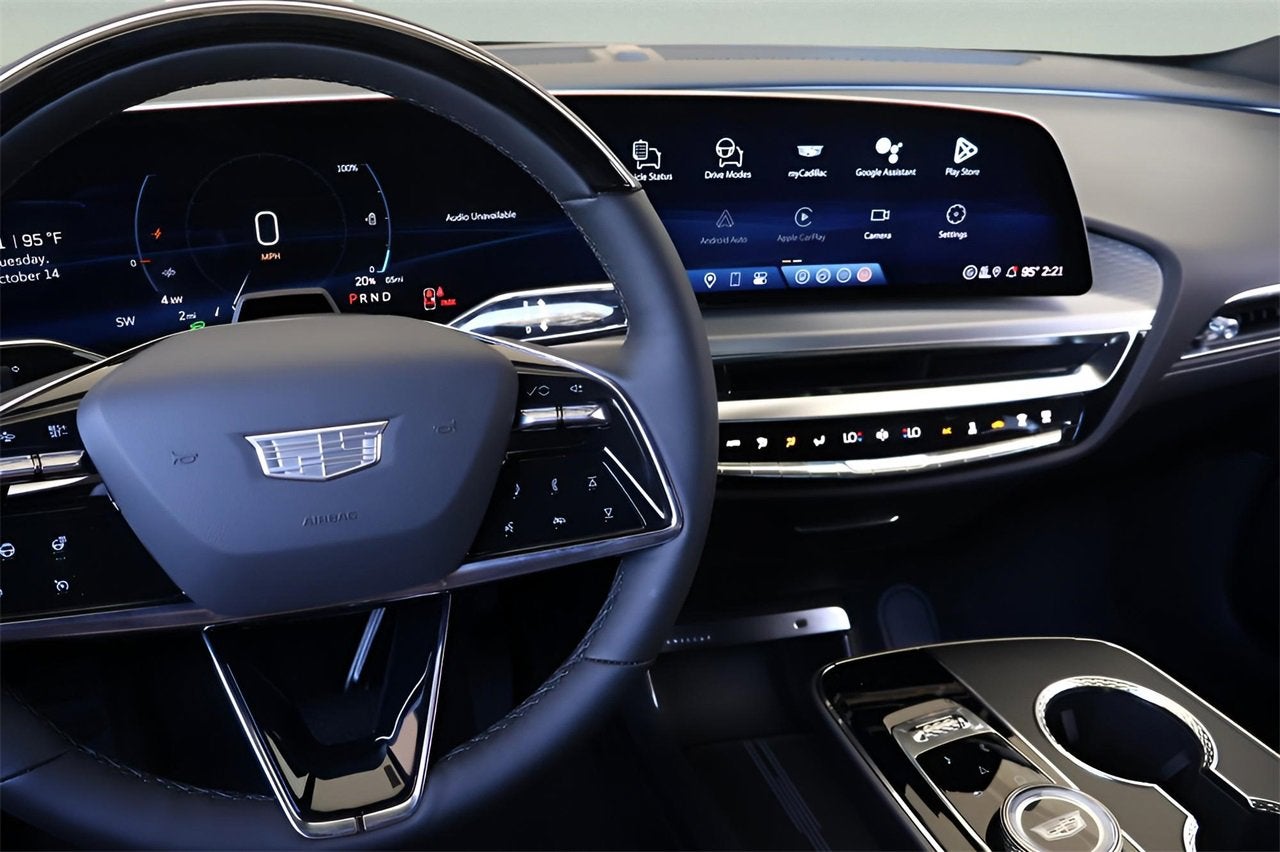 2026 Cadillac LYRIQ Sport