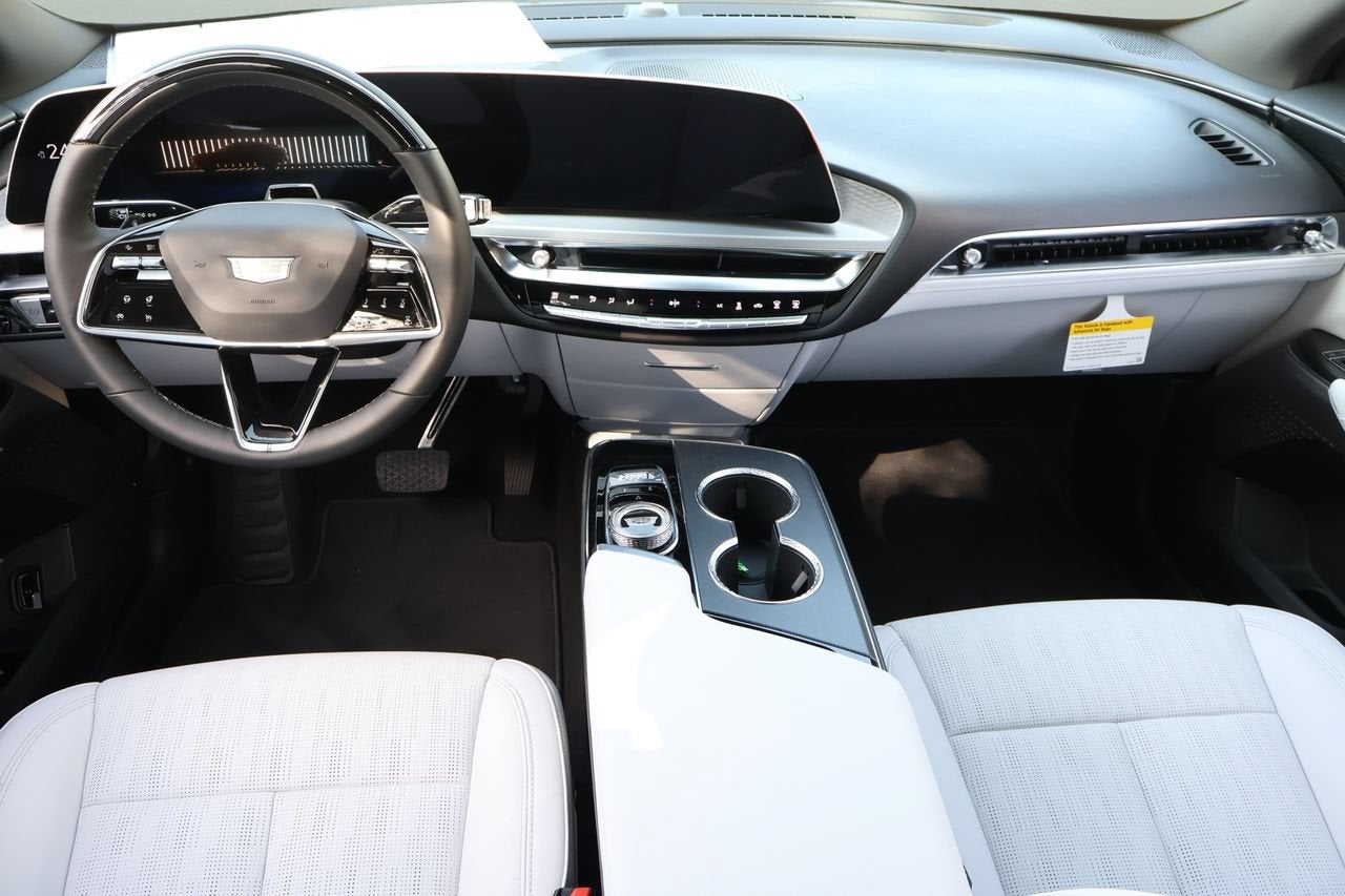 2026 Cadillac LYRIQ Sport