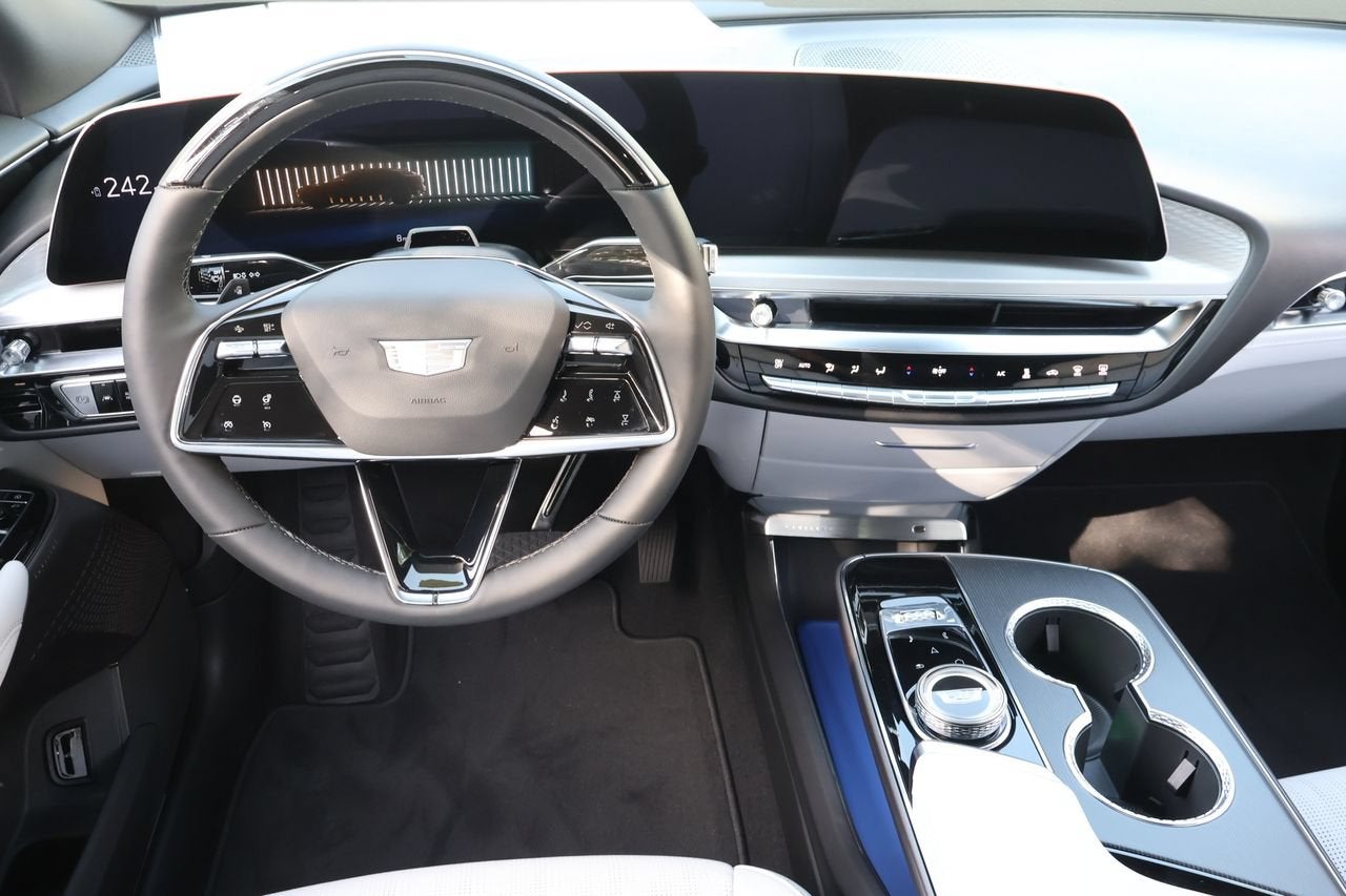 2026 Cadillac LYRIQ Sport