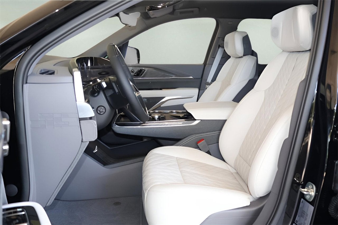 2026 Cadillac ESCALADE IQL Sport