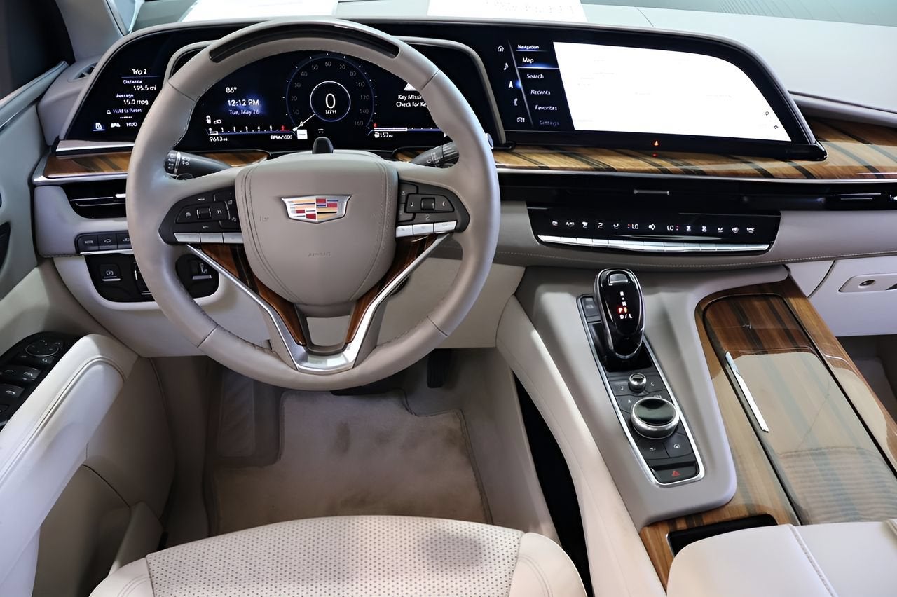 2023 Cadillac Escalade Premium Luxury Platinum