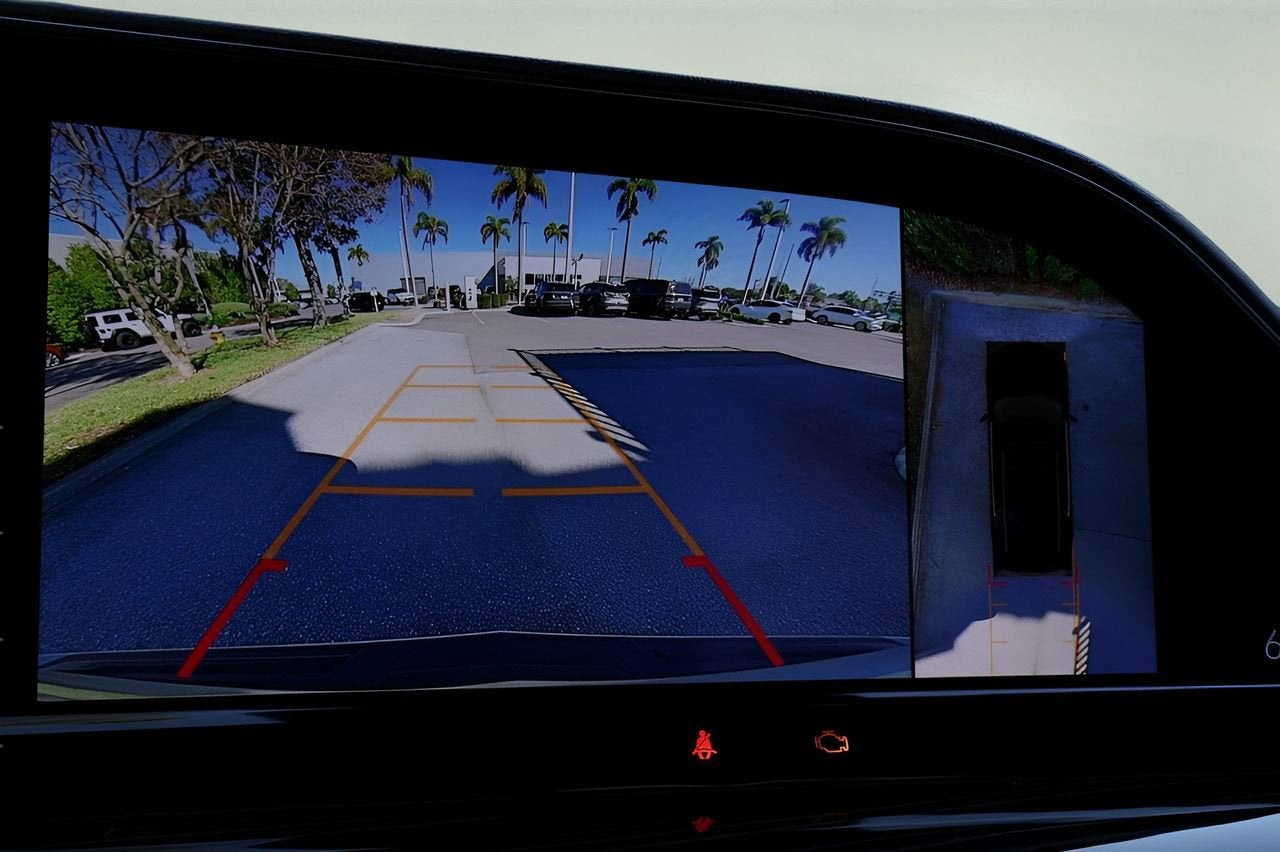 2023 Cadillac Escalade ESV Sport