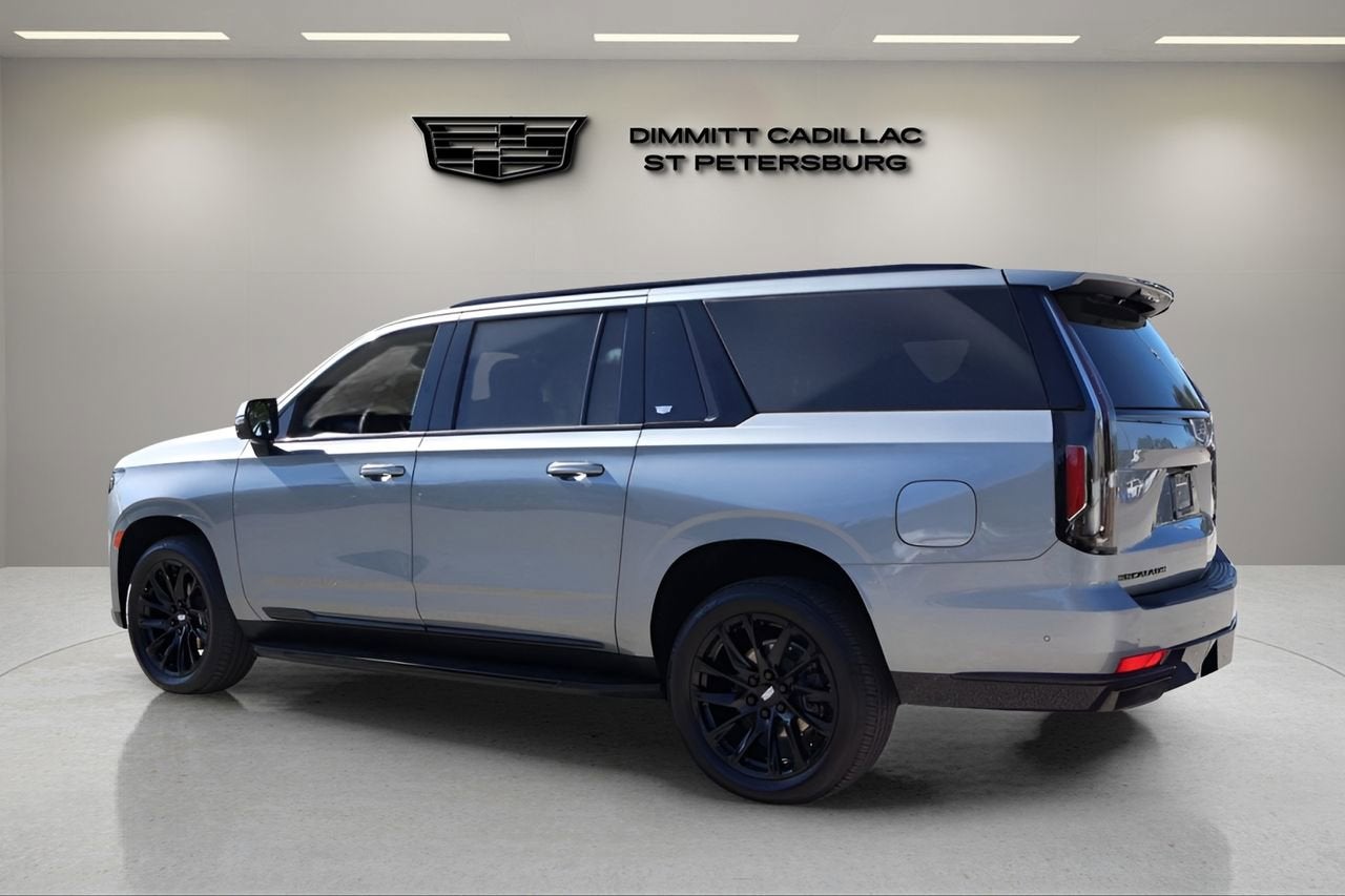 2023 Cadillac Escalade ESV Sport