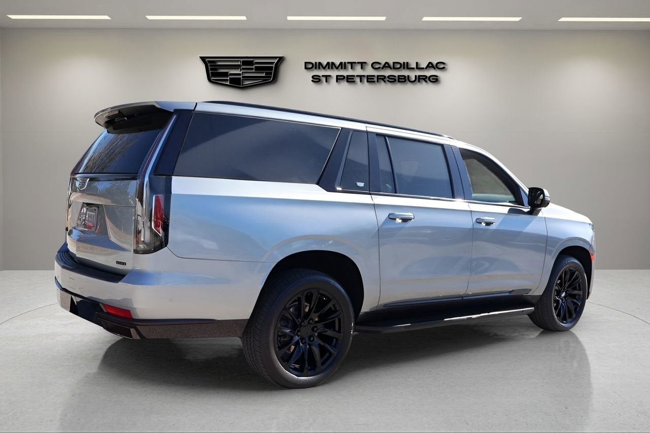 2023 Cadillac Escalade ESV Sport