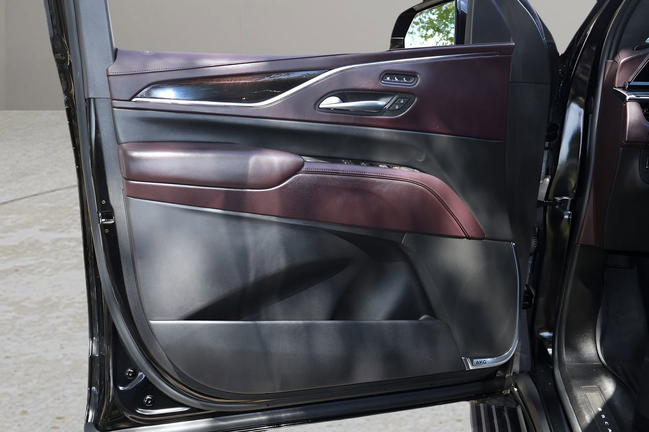 2023 Cadillac Escalade ESV Sport Platinum