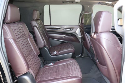 2023 Cadillac Escalade ESV Sport Platinum