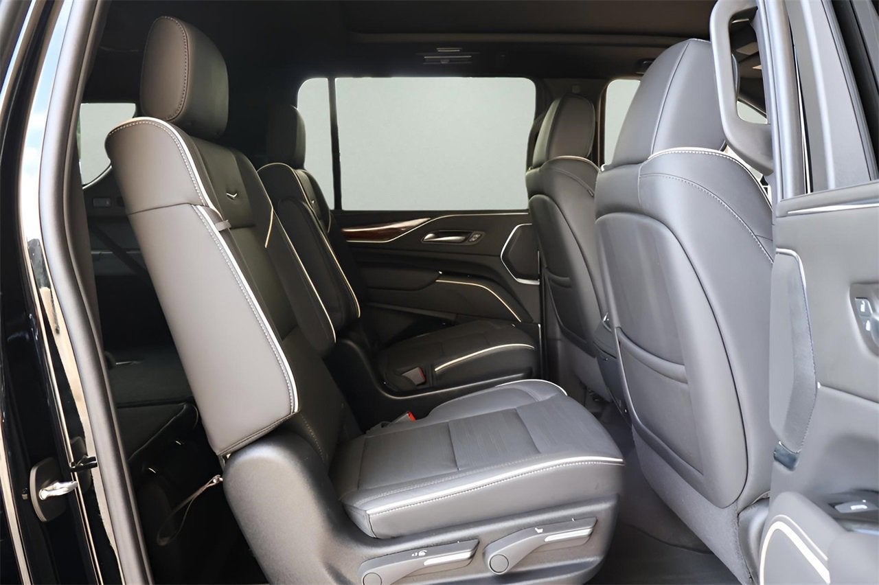 2024 Cadillac Escalade ESV Premium Luxury