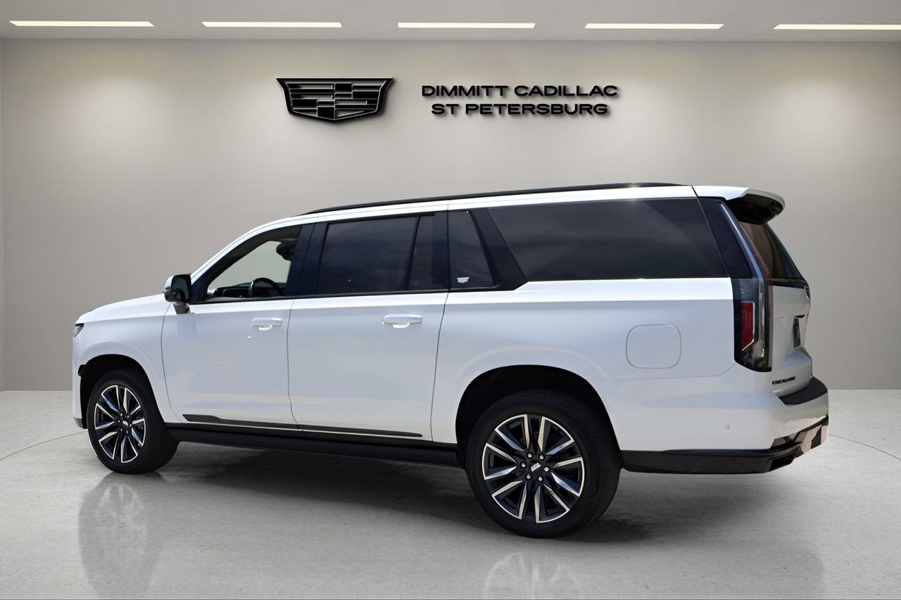 2022 Cadillac Escalade ESV Sport