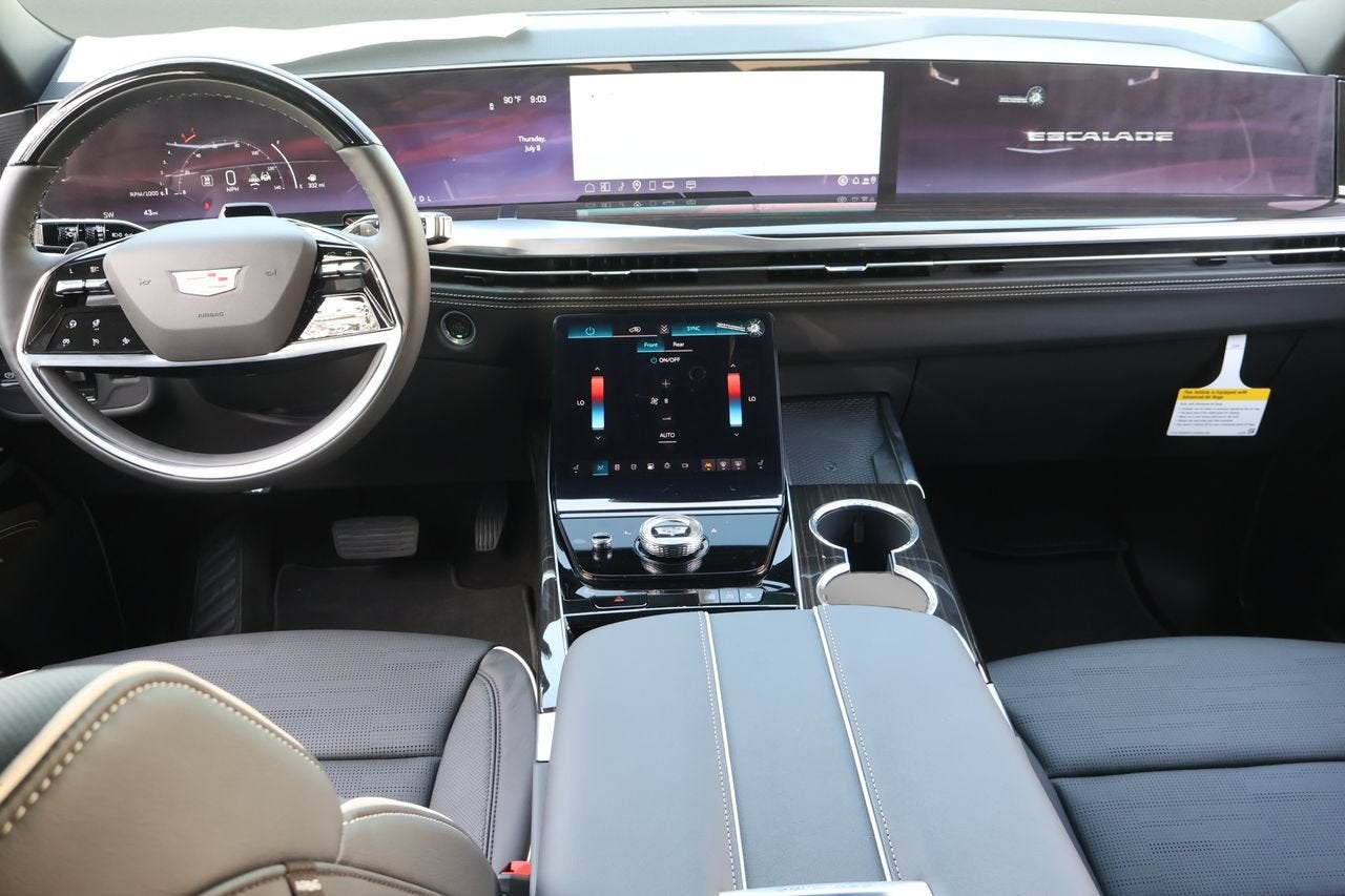 2026 Cadillac Escalade ESV Luxury