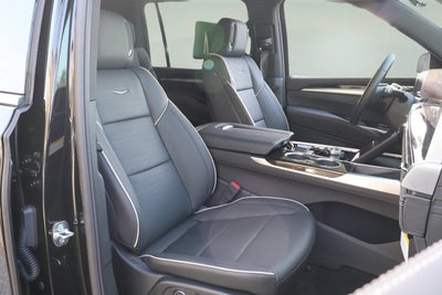 2026 Cadillac Escalade ESV Luxury