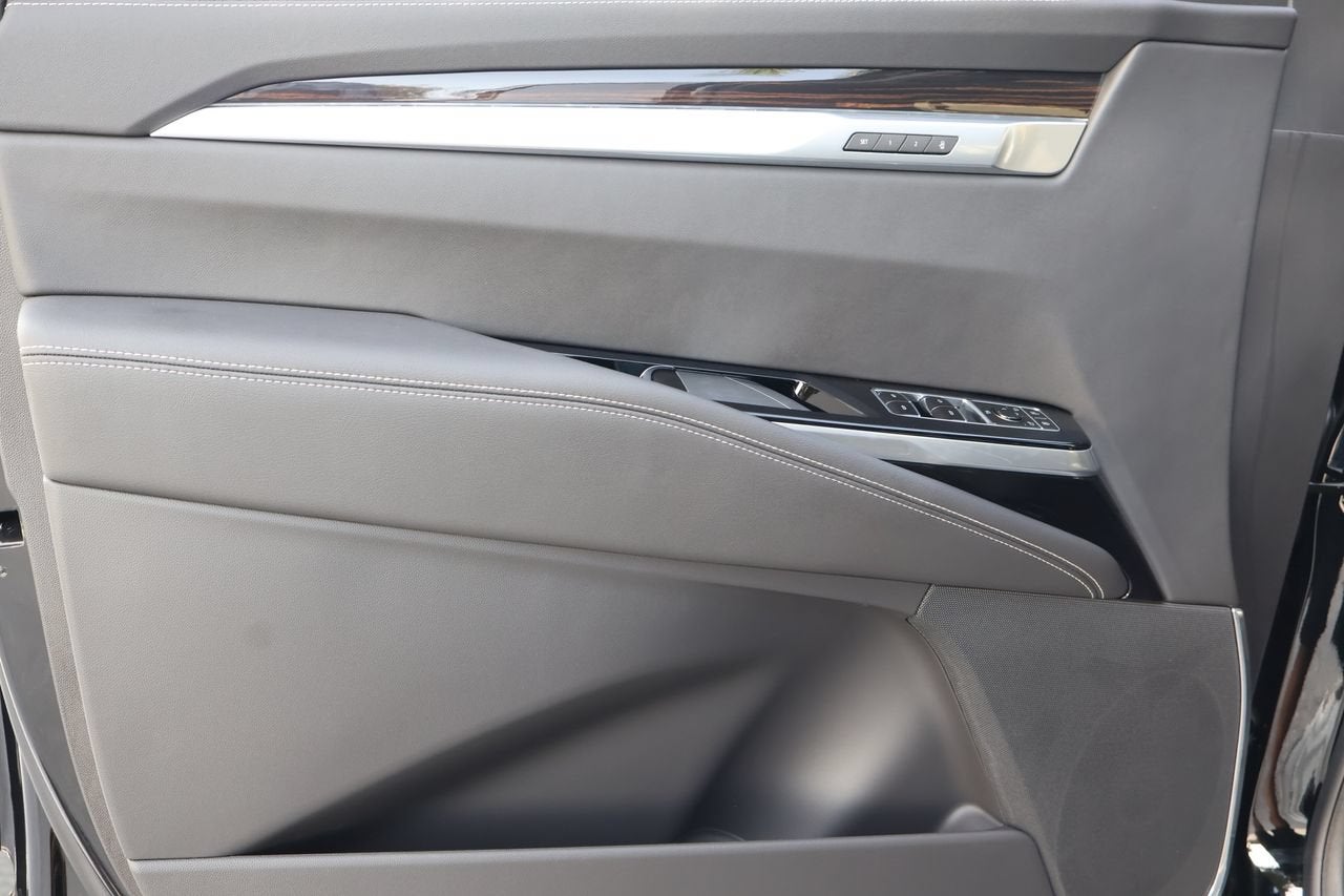 2026 Cadillac Escalade ESV Luxury