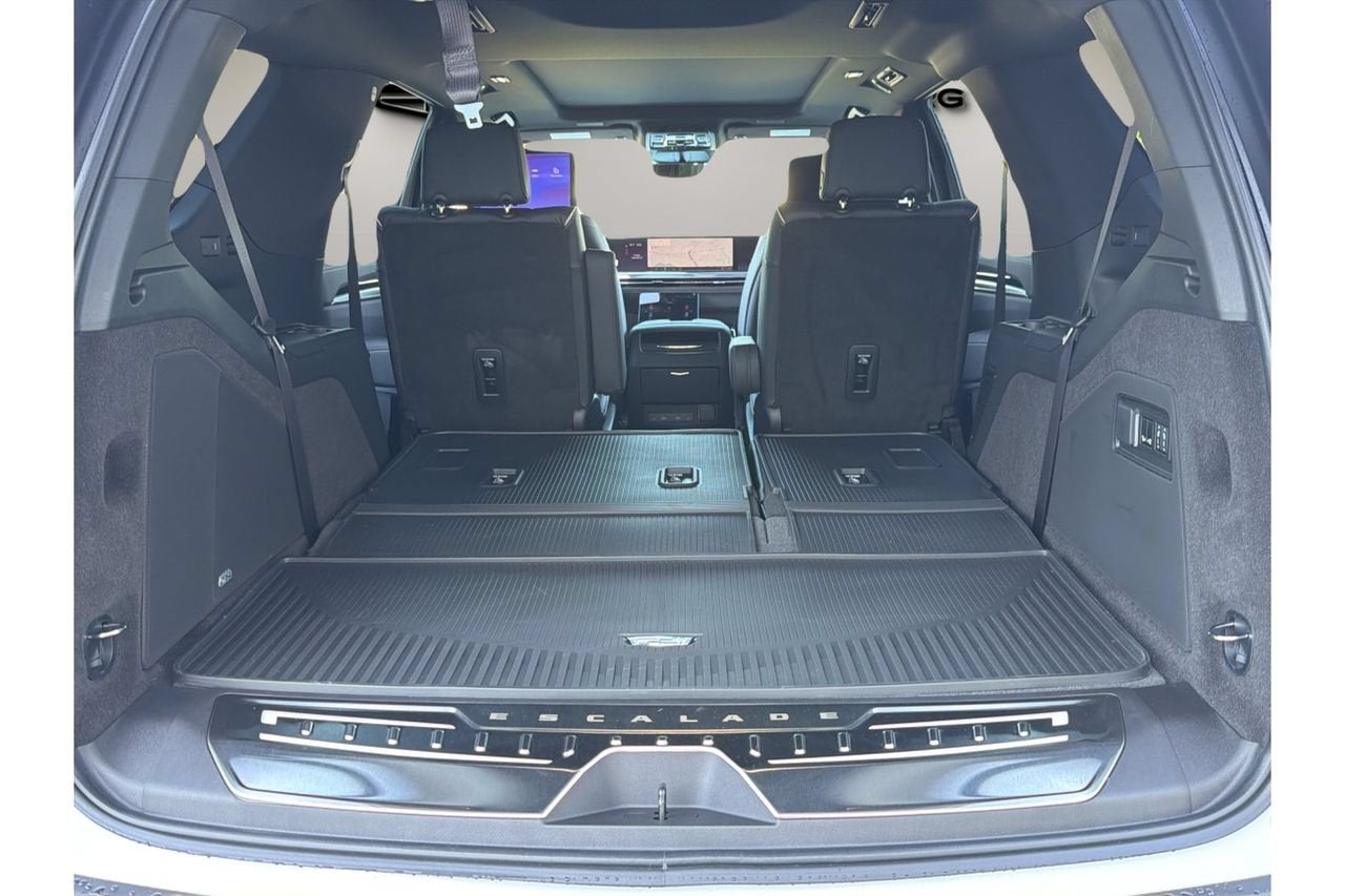 2026 Cadillac Escalade Luxury