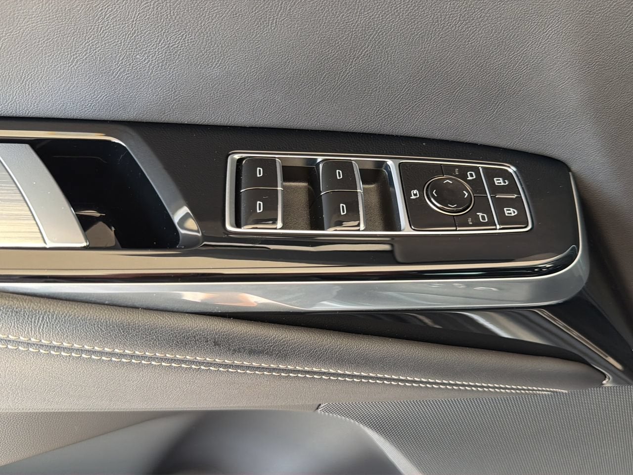 2025 Cadillac Escalade Sport
