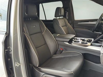 2025 Cadillac Escalade Sport