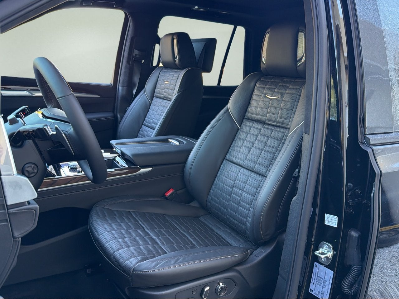 2027 Cadillac Escalade Platinum Sport