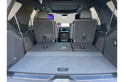 2027 Cadillac Escalade Platinum Sport