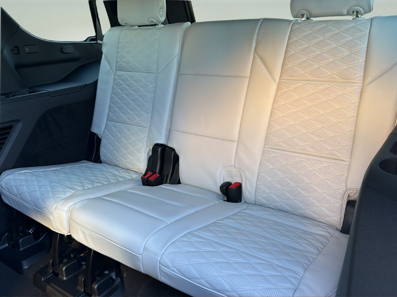 2027 Cadillac Escalade Platinum Sport