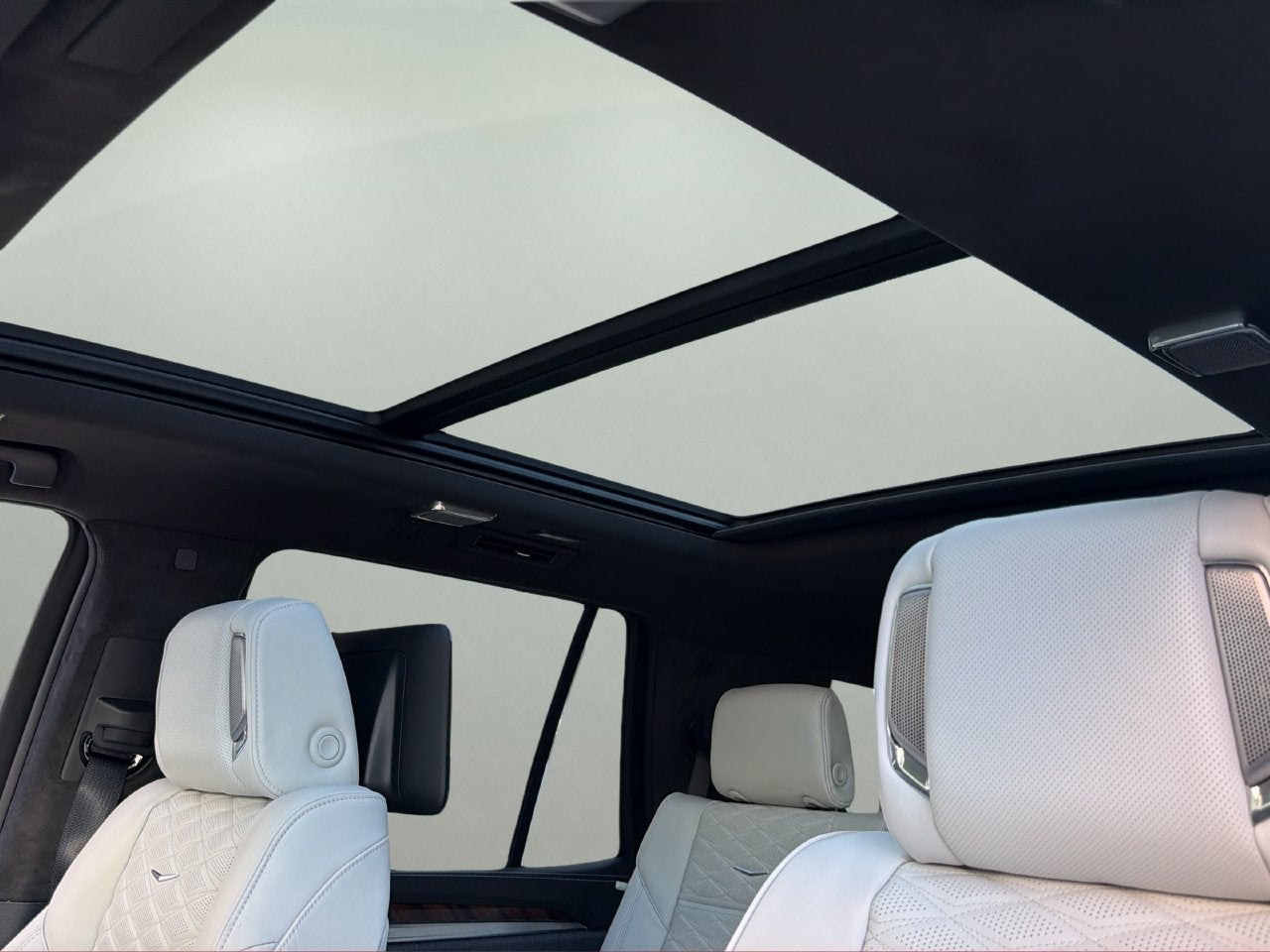 2027 Cadillac Escalade Platinum Sport