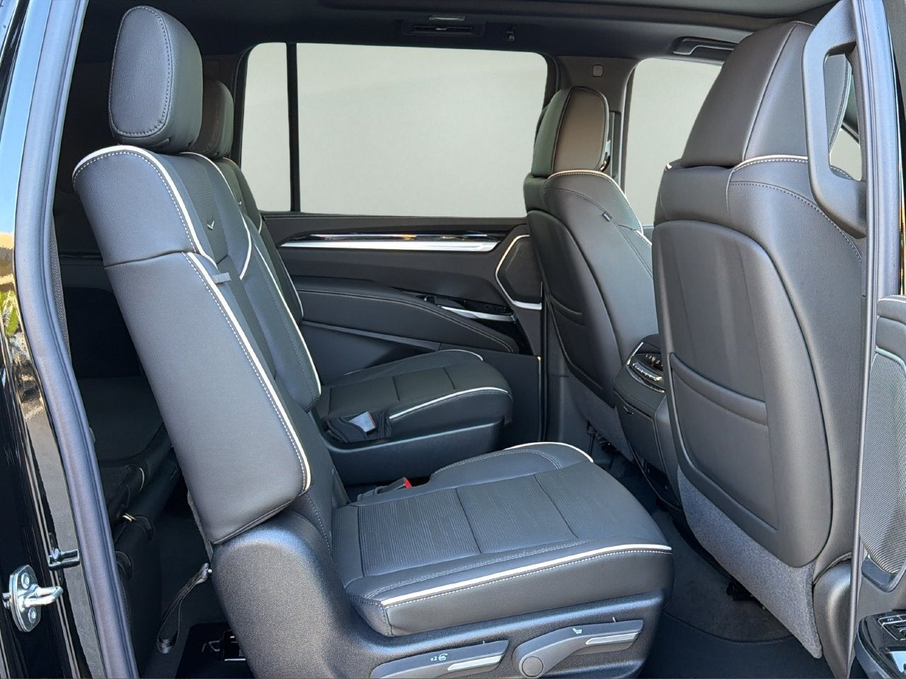 2027 Cadillac Escalade ESV 4WD Sport
