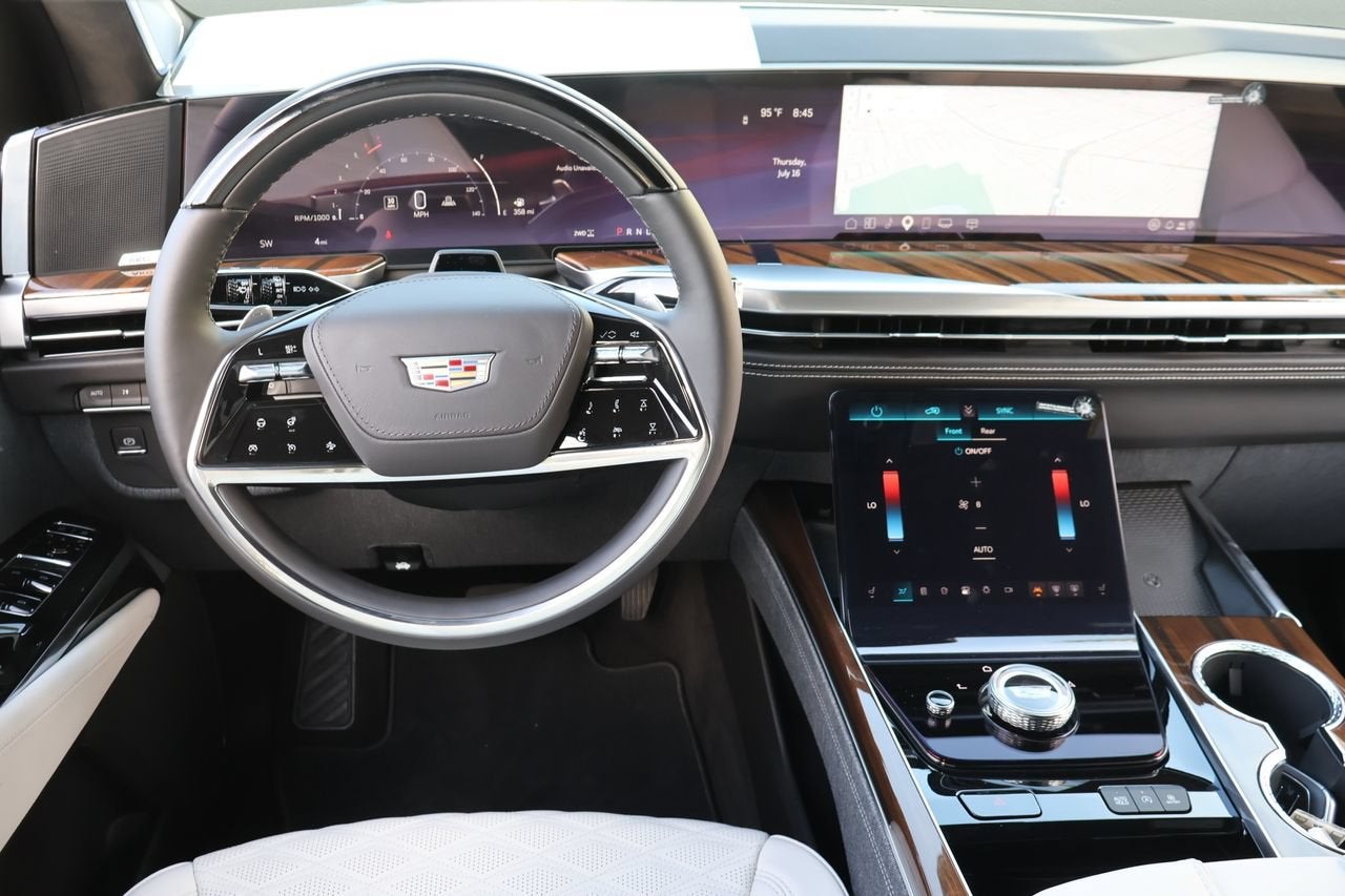 2026 Cadillac Escalade ESV Platinum Sport