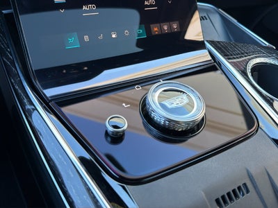 2026 Cadillac ESCALADE IQ Luxury