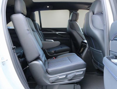 2025 Cadillac ESCALADE IQ Luxury 1