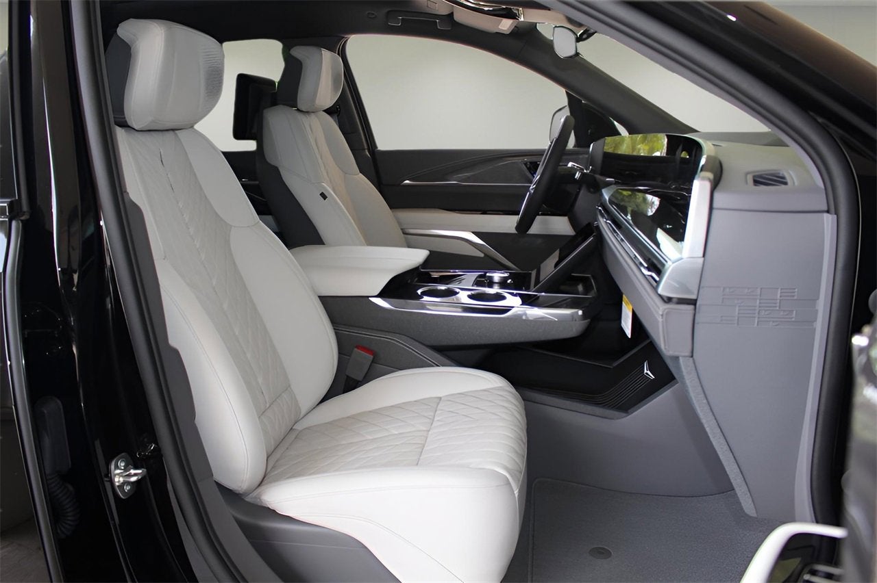 2025 Cadillac ESCALADE IQ Luxury 1