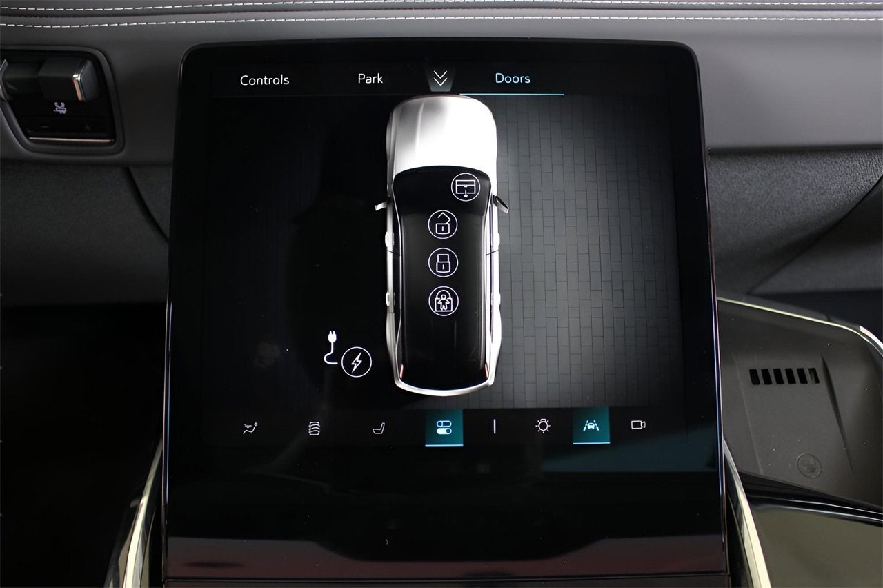 2025 Cadillac ESCALADE IQ Luxury 1