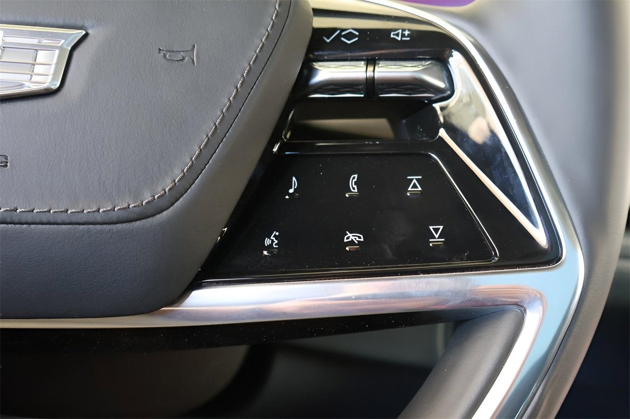 2025 Cadillac ESCALADE IQ Luxury 2