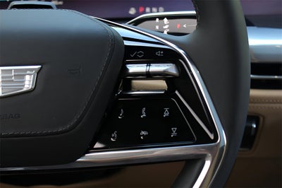 2025 Cadillac ESCALADE IQ Luxury 2