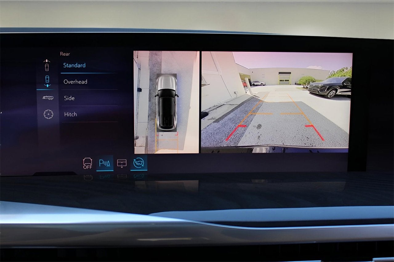 2025 Cadillac ESCALADE IQ Luxury 2