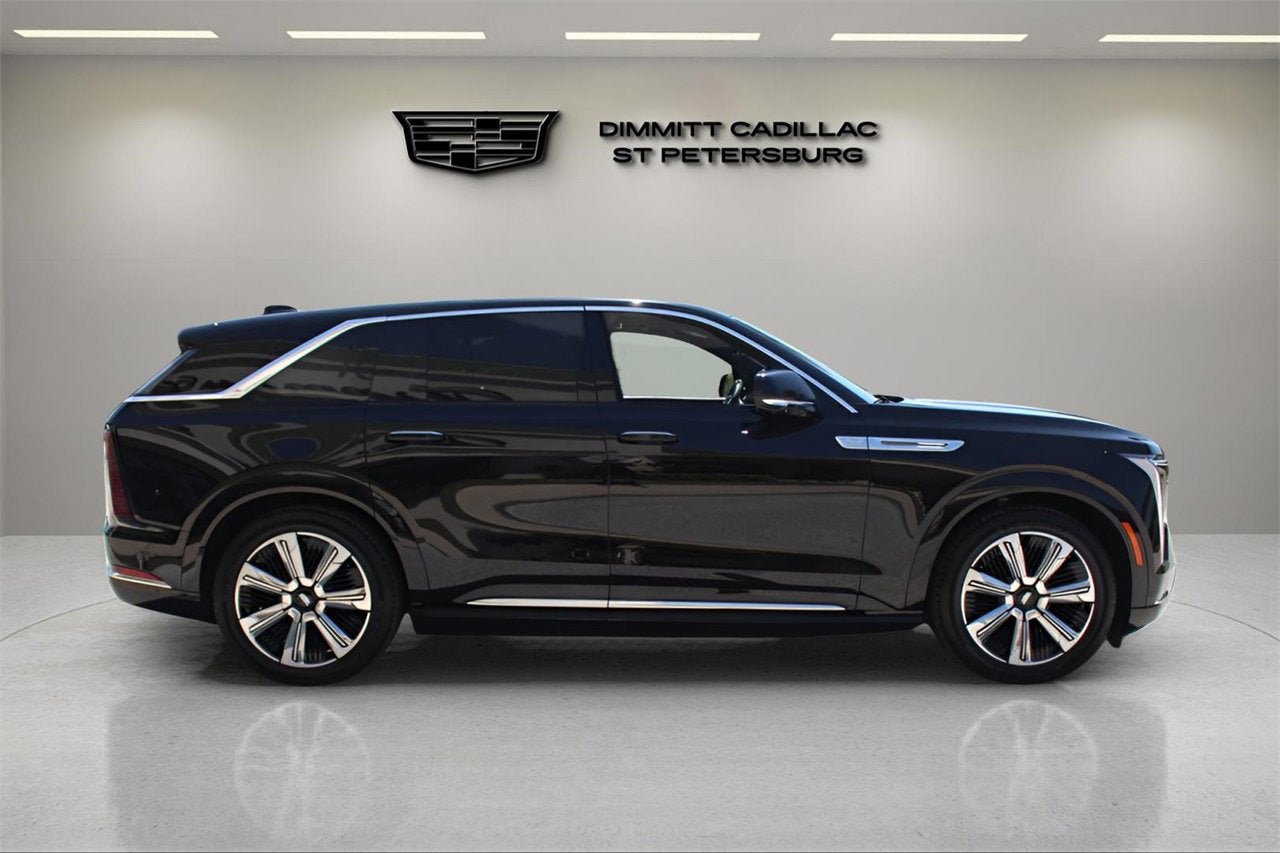 2025 Cadillac ESCALADE IQ Luxury 2