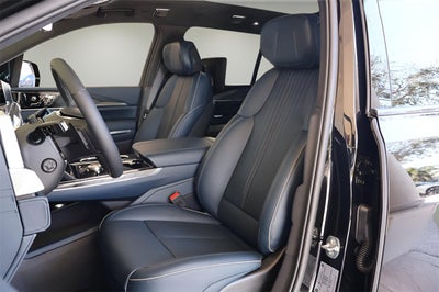 2025 Cadillac ESCALADE IQ Luxury 2