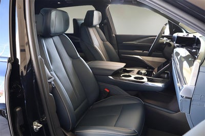 2025 Cadillac ESCALADE IQ Luxury 2