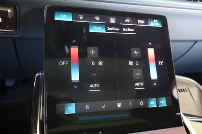 2025 Cadillac ESCALADE IQ Luxury 2