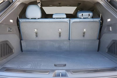 2025 Cadillac ESCALADE IQ Luxury 2