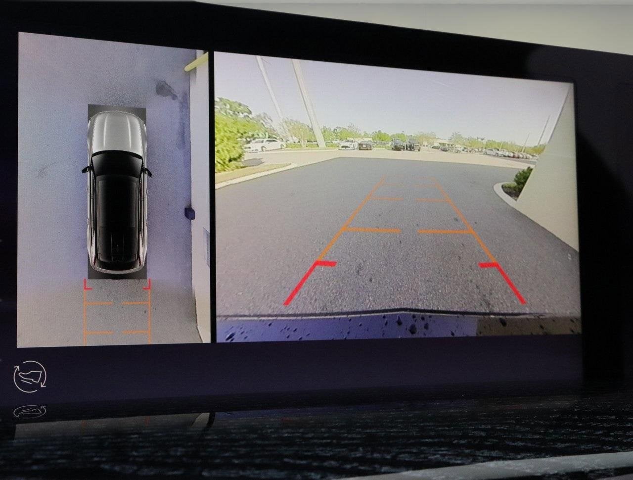 2025 Cadillac ESCALADE IQ Sport 1