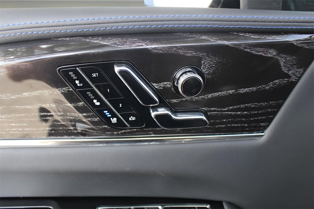 2025 Cadillac ESCALADE IQ Sport 1