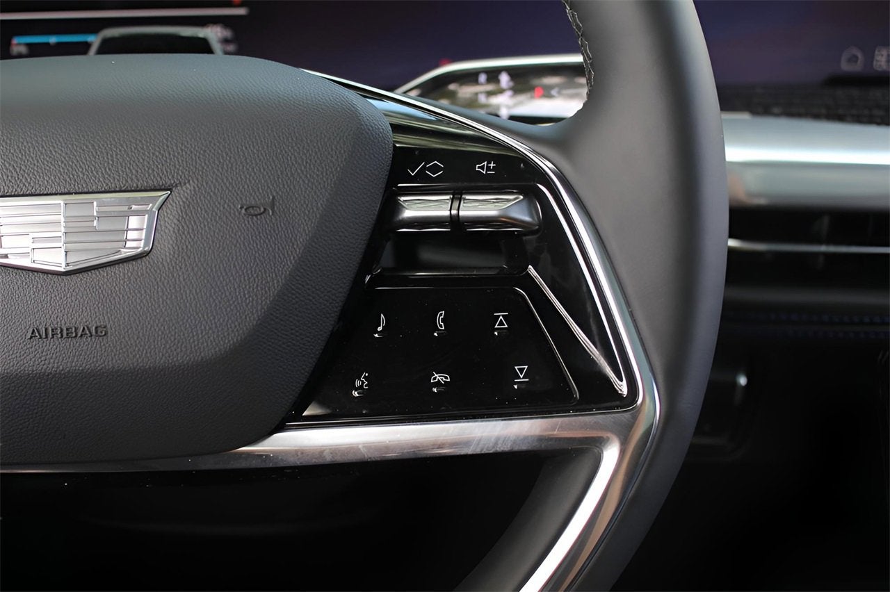 2025 Cadillac ESCALADE IQ Sport 1