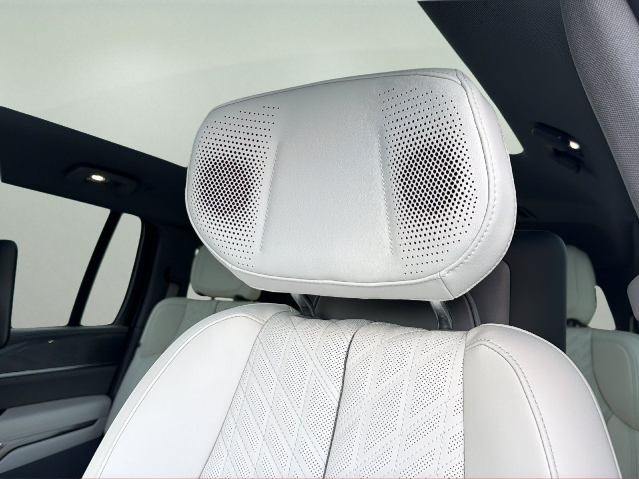 2026 Cadillac ESCALADE IQ Sport