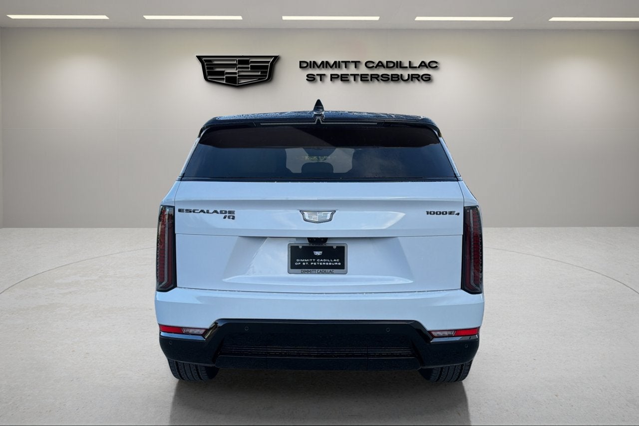 2026 Cadillac ESCALADE IQ Sport