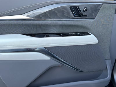 2026 Cadillac ESCALADE IQ Sport